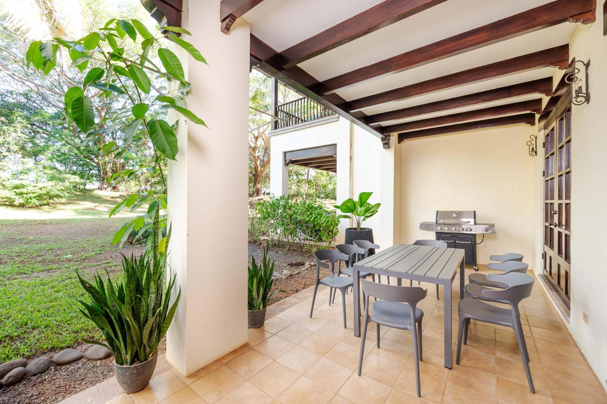 Luxury Vacation Rentals At Hacienda Pinilla Tamarindo Rum bild